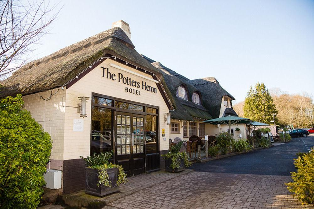 Potters Heron Hotel Romsey Esterno foto