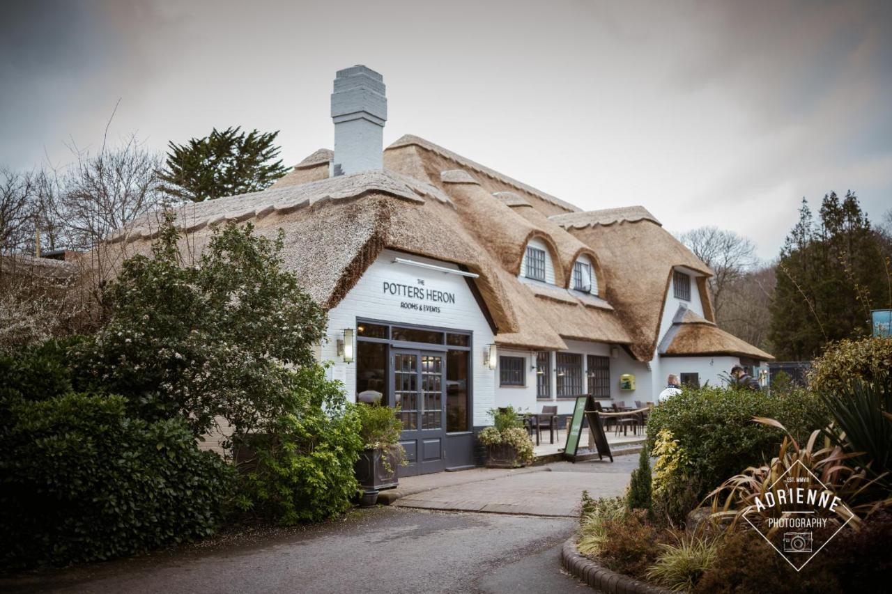 Potters Heron Hotel Romsey Esterno foto