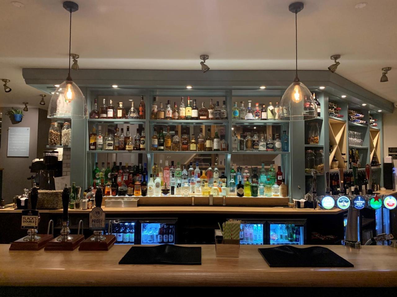 Potters Heron Hotel Romsey Esterno foto